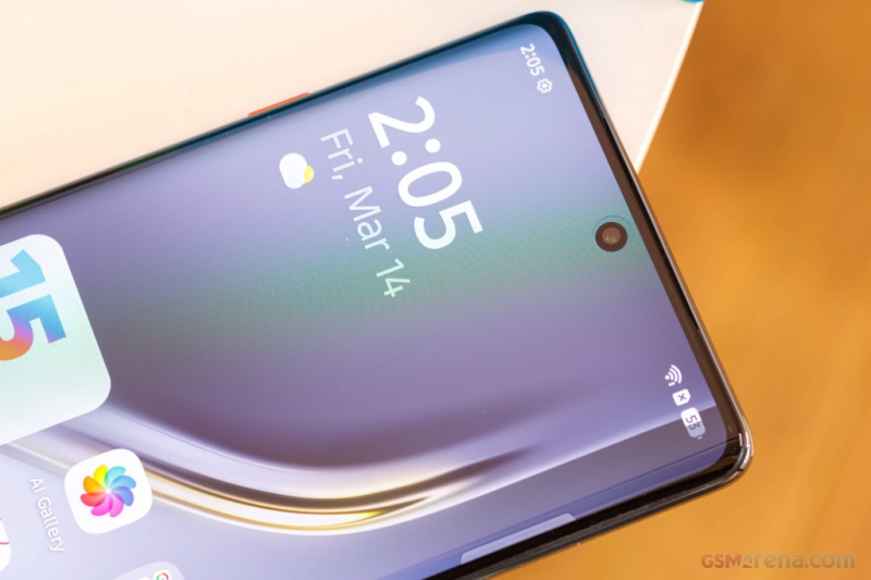Tecno Camon 40 Pro