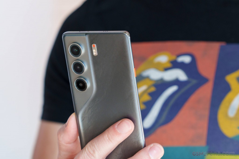 Tecno Camon 40 Pro