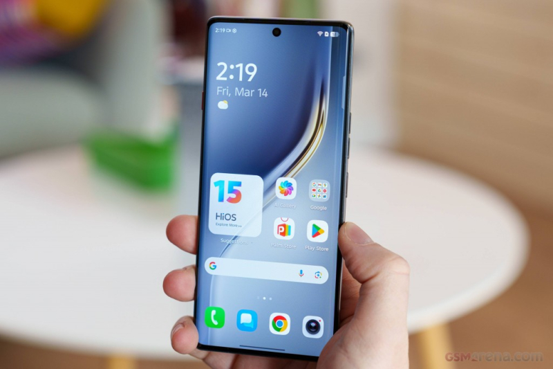 Tecno Camon 40 Pro