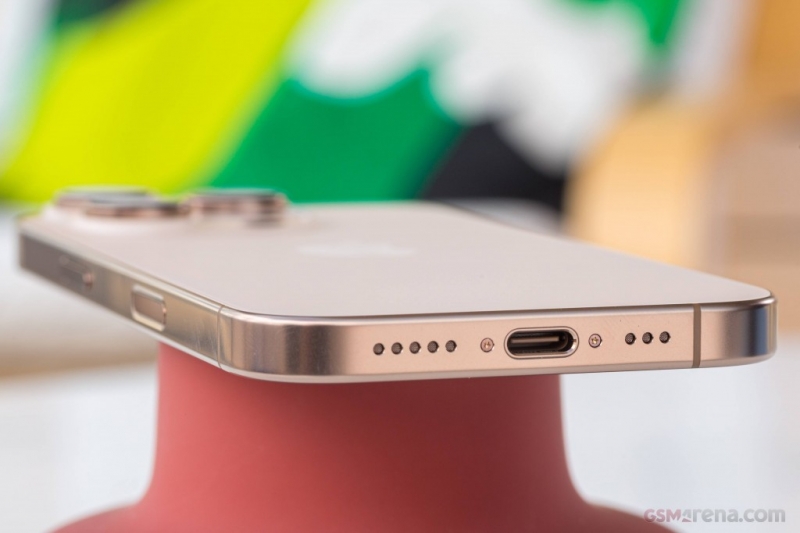 Apple iPhone 16 Pro Max