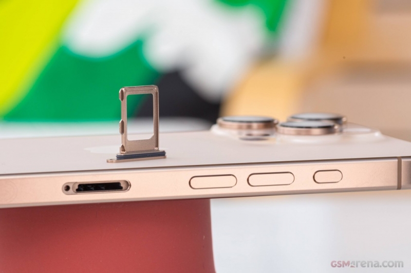 Apple iPhone 16 Pro Max